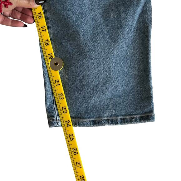 Pistola Women’s Distressed Jeans Light Medium Wash Size 32 - Picture 11 of 11